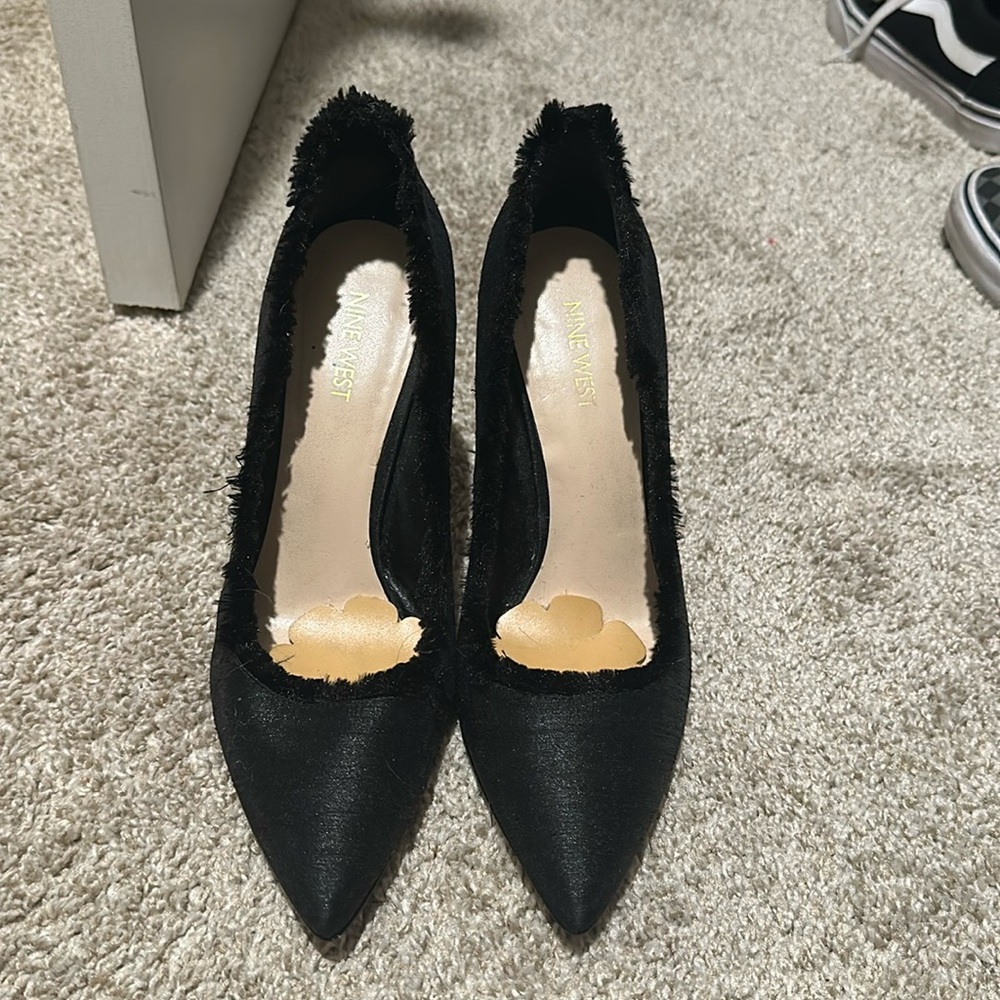 Nine West Heals
